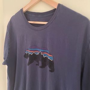 Patagonia Men’s XL Navy T-Shirt